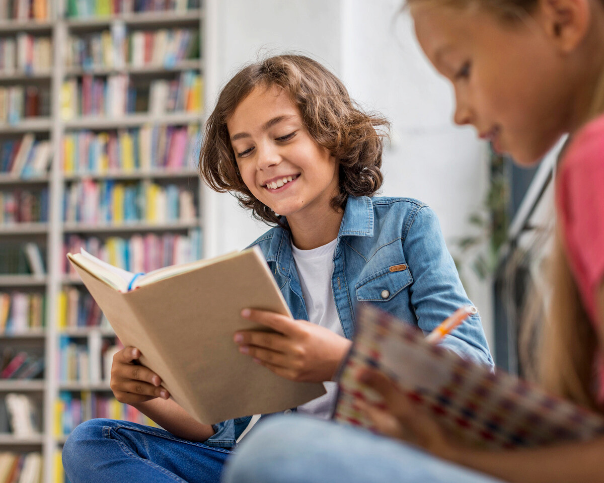 Esplorando mondi magici: cinque racconti classici imprescindibili nella biblioteca di un bambino