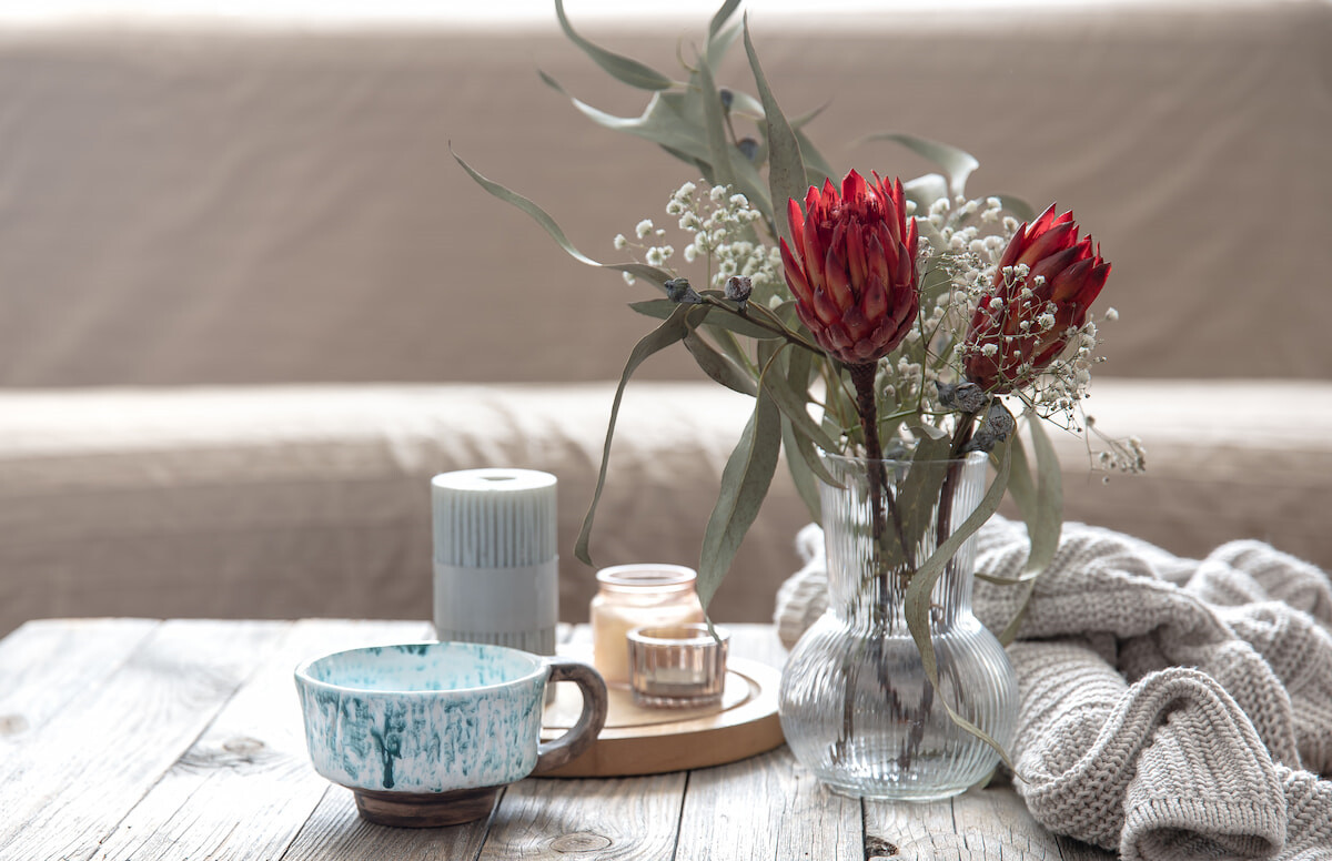 I migliori trucchi per decorare la tavola in riunioni speciali