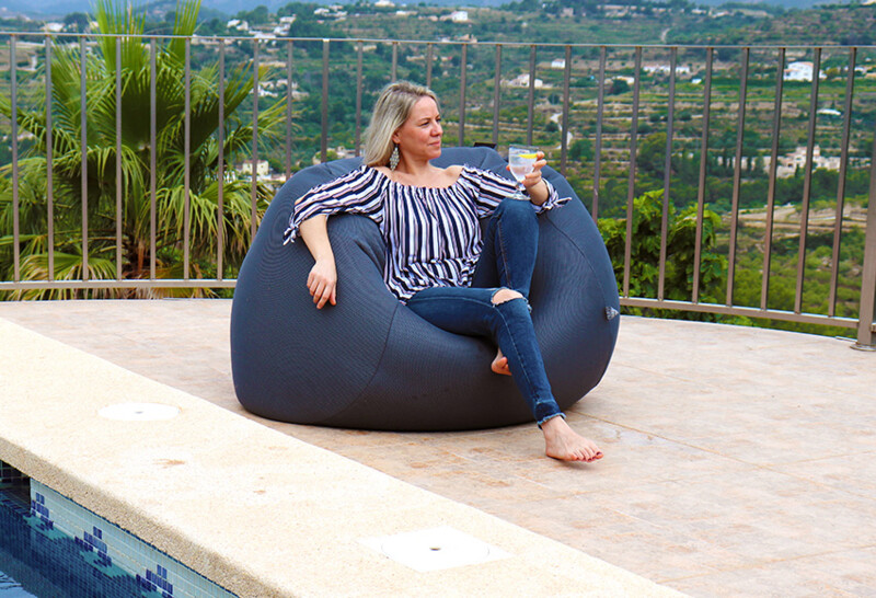 Mega Pouf