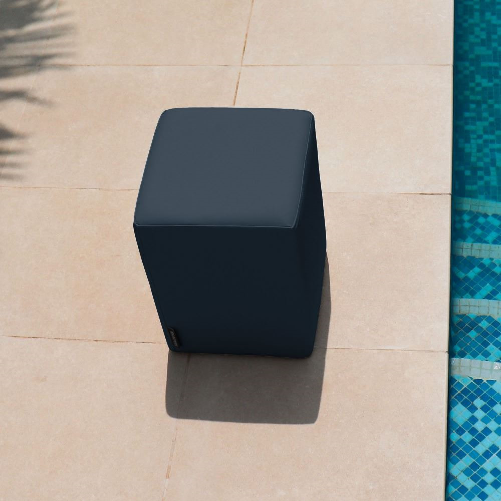 Puff Cubo Polipiel para Exterior o Interior Azul Oscuro (6)