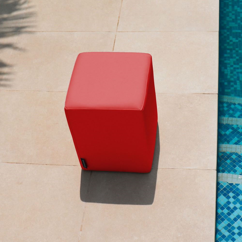 Puff Cubo Polipiel para Exterior o Interior Rojo (6)