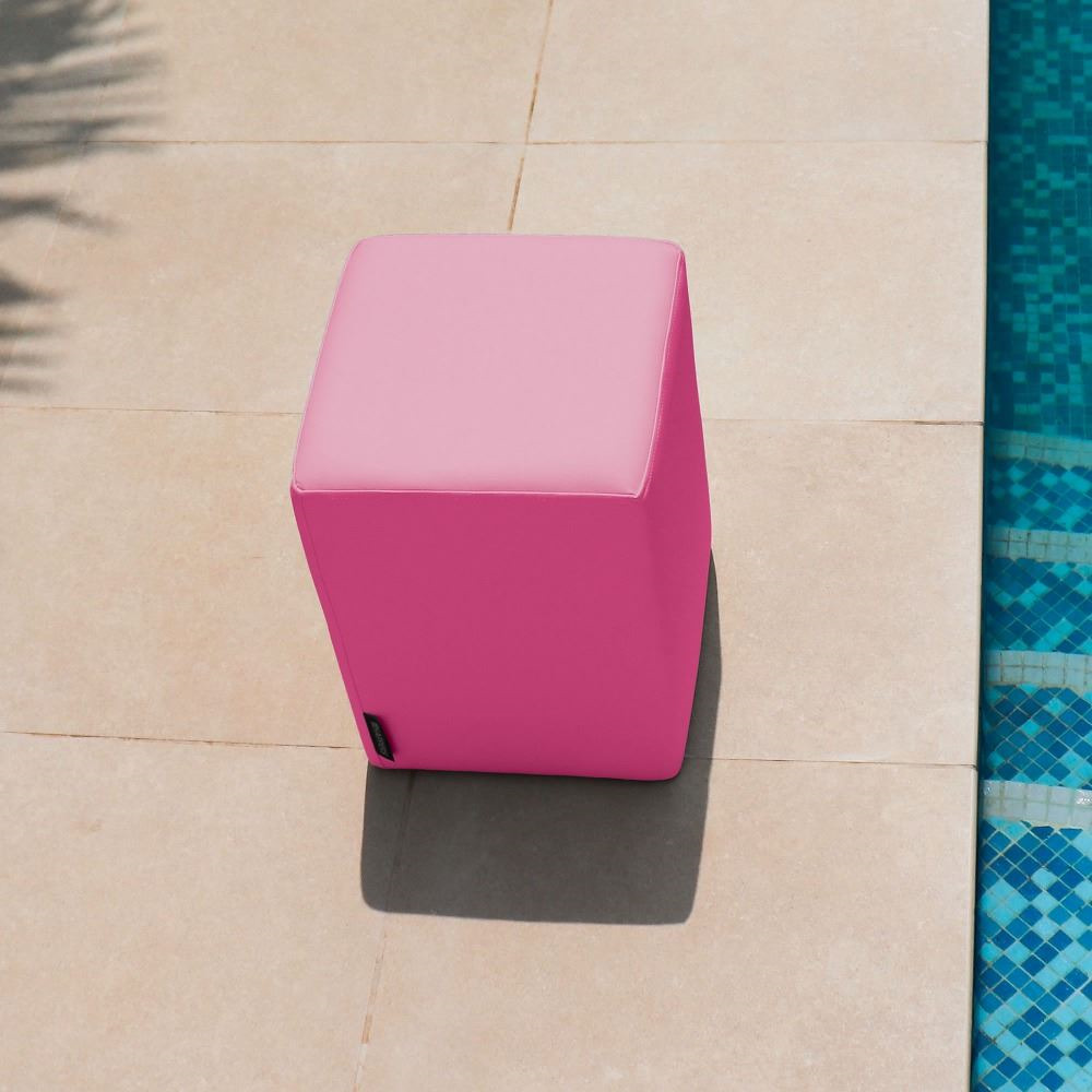 Puff Cubo Polipiel para Exterior o Interior Rosa (6)
